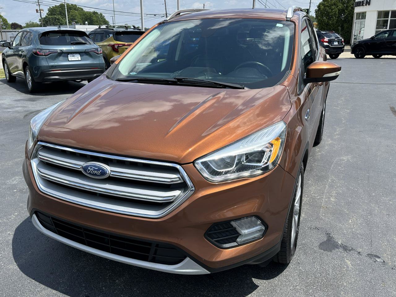 Used 2017 Ford Escape Titanium FWD image 8