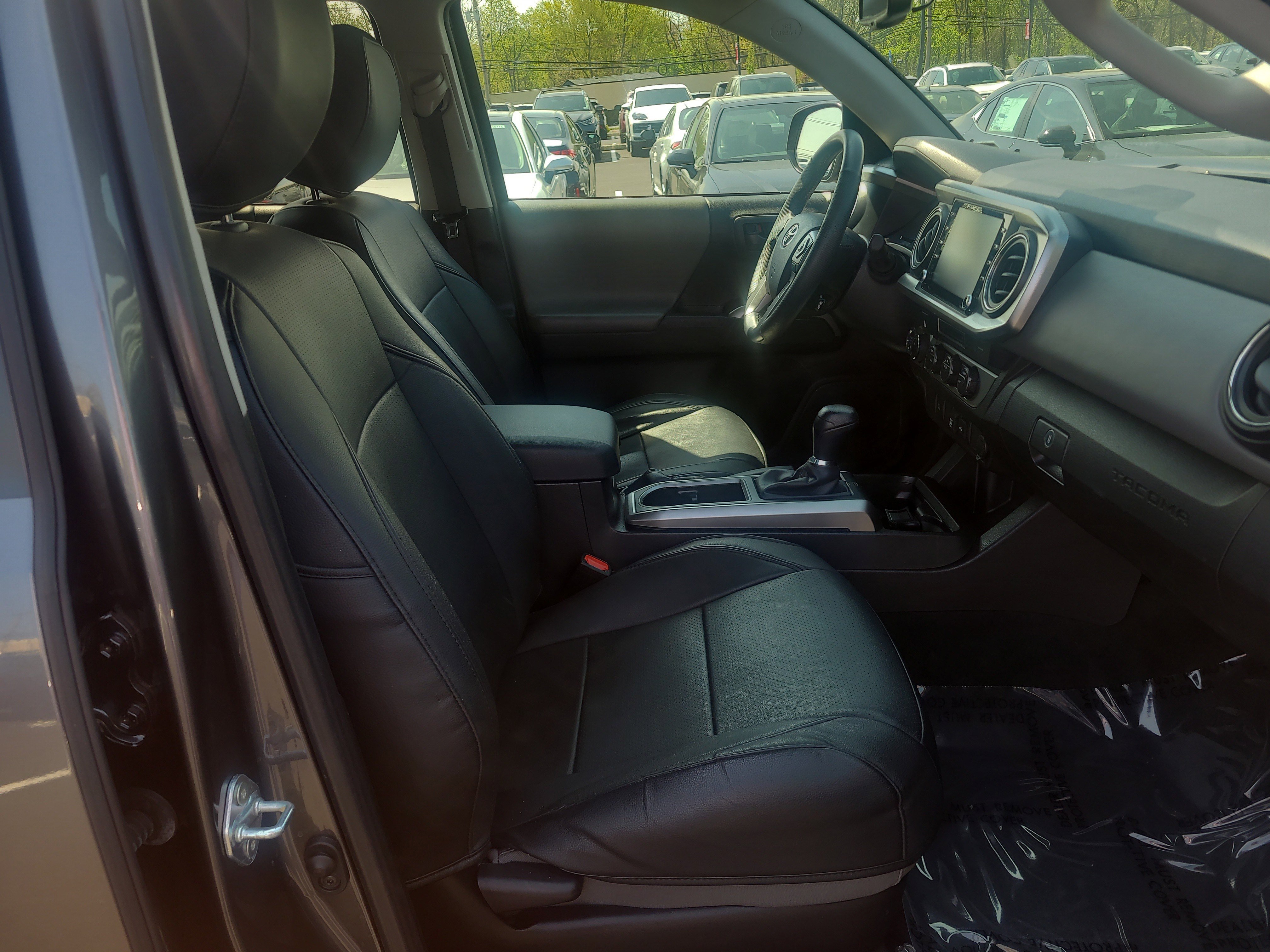 Certified 2023 Toyota Tacoma SR5 w/ SX Package AWD/4WD image 17