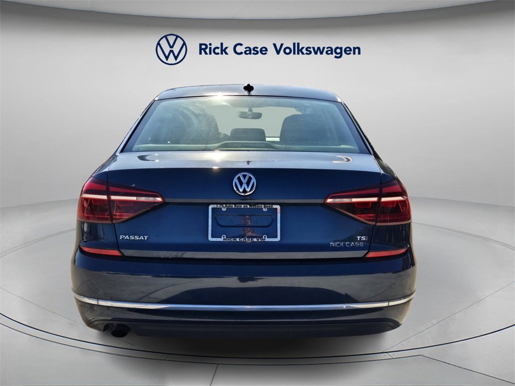 Used 2019 Volkswagen Passat 2.0T Wolfsburg w/ Wheels & Sunroof Package image 6