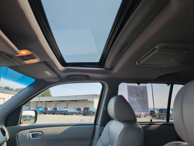 Used 2012 Honda Pilot Touring image 29