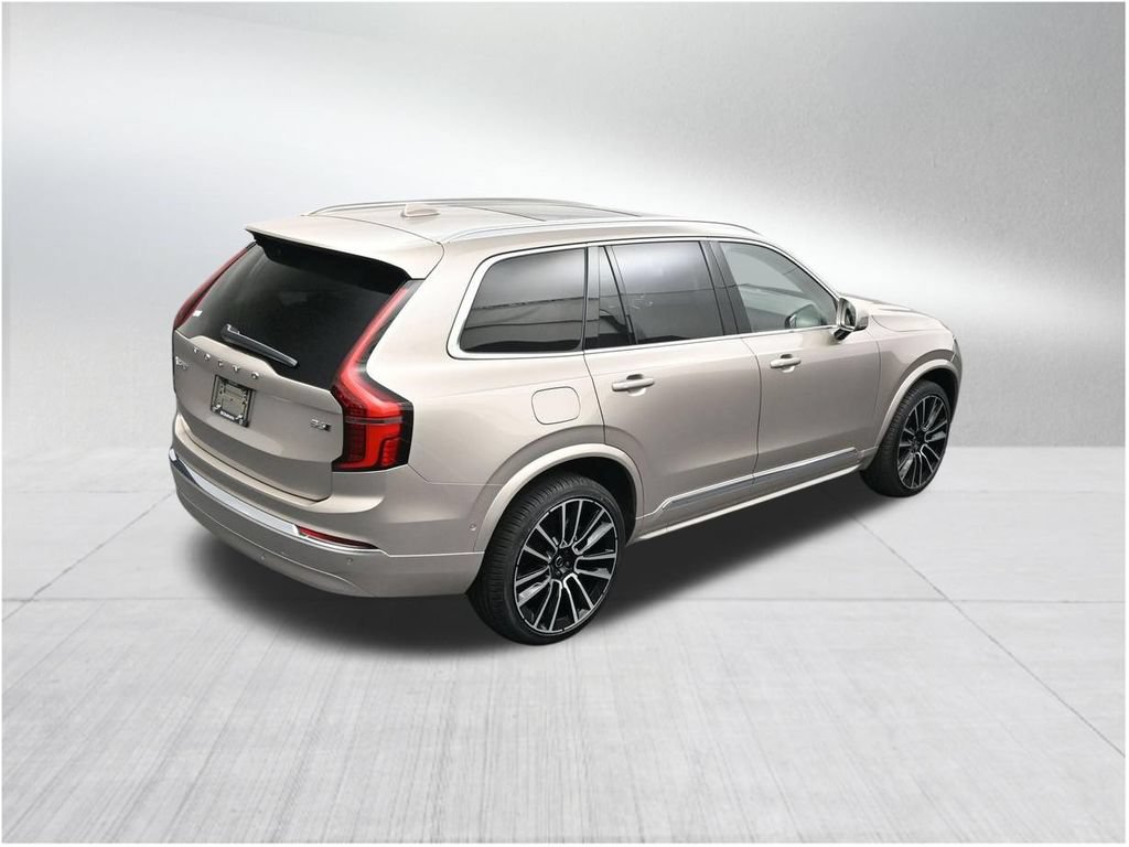 New 2026 Volvo XC90 B6 Plus AWD/4WD image 17