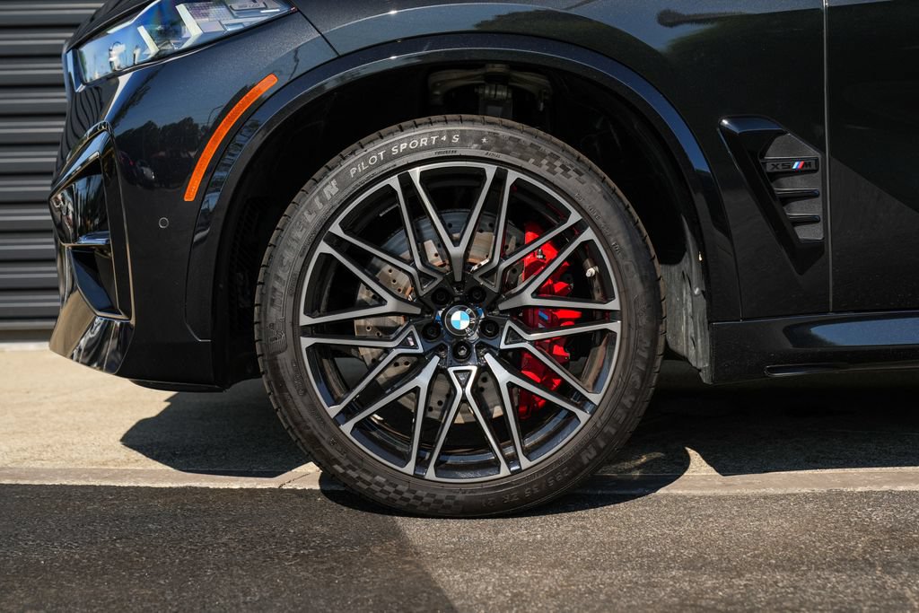 Used 2026 BMW X5 M Competition w/ Executive Package AWD/4WD image 11