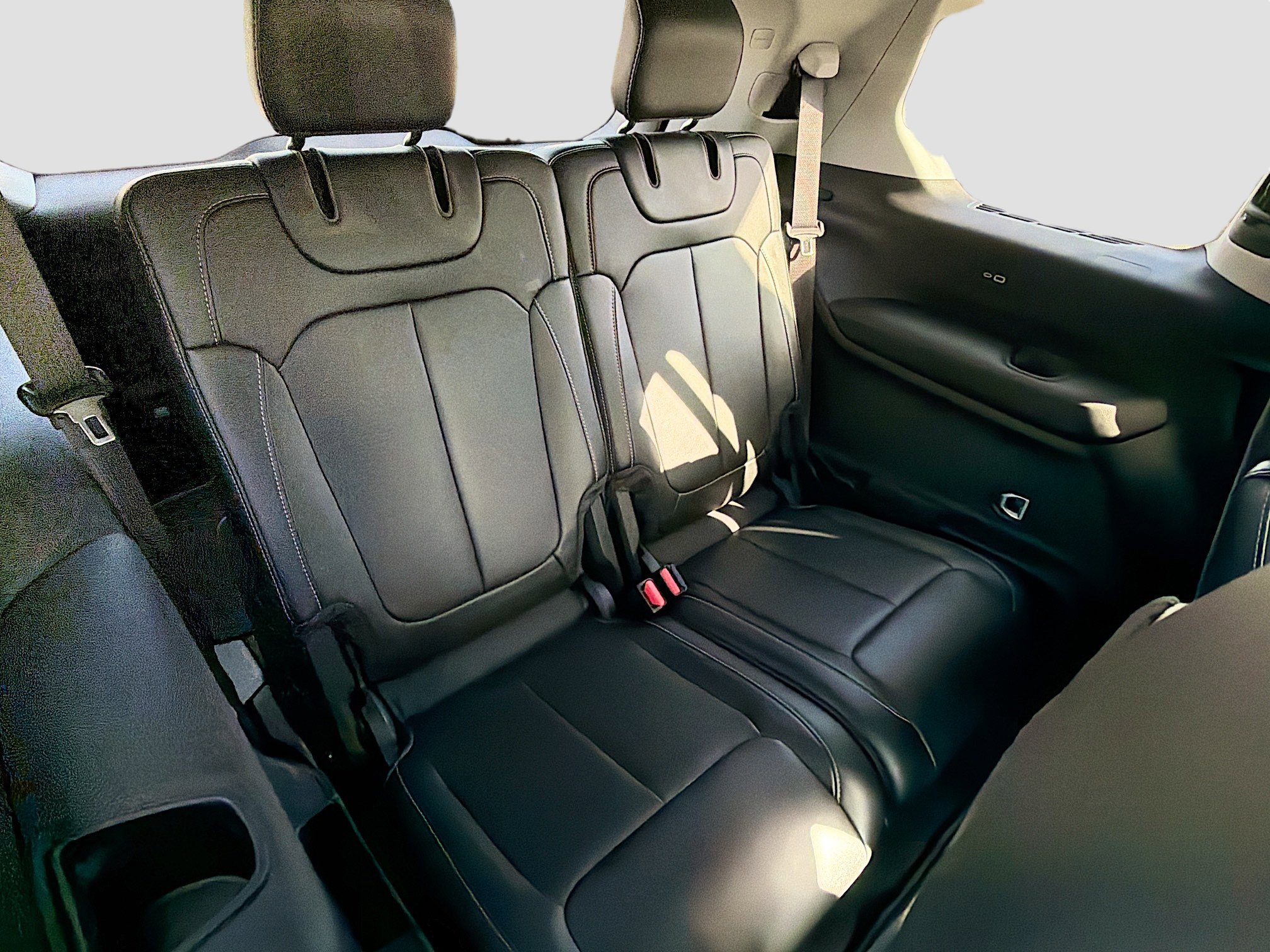 Used 2023 Jeep Grand Cherokee L Limited image 22