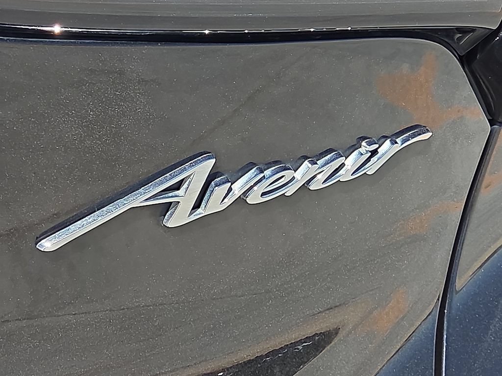 Used 2024 Buick Encore GX Avenir FWD image 16