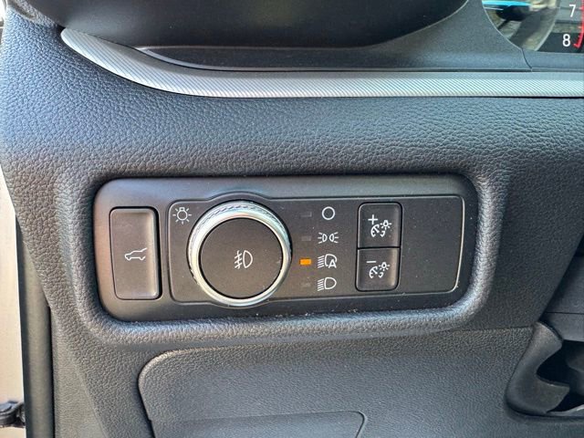 Used 2020 Ford Explorer XLT w/ Equipment Group 202A image 14