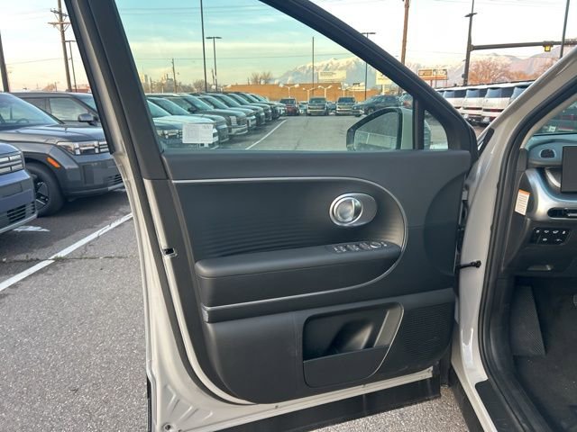 New 2026 Hyundai Ioniq 9 SE image 10