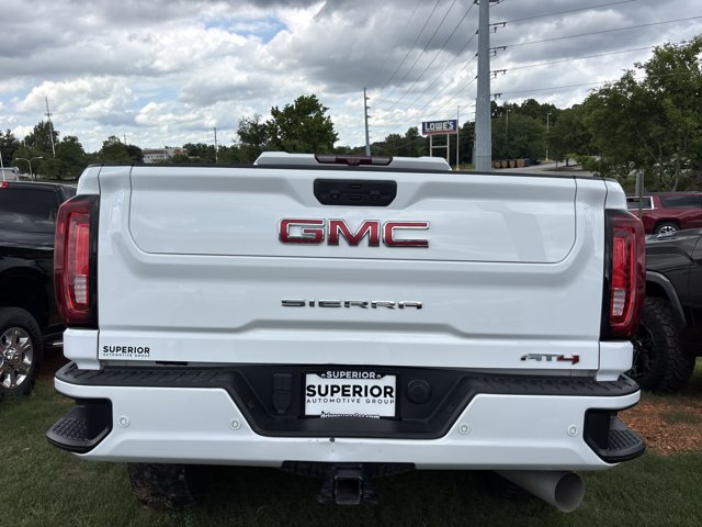 Used 2023 GMC Sierra 2500 AT4 w/ AT4 Premium Plus Package AWD/4WD image 3