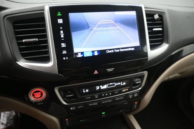 Used 2016 Honda Pilot Touring image 22