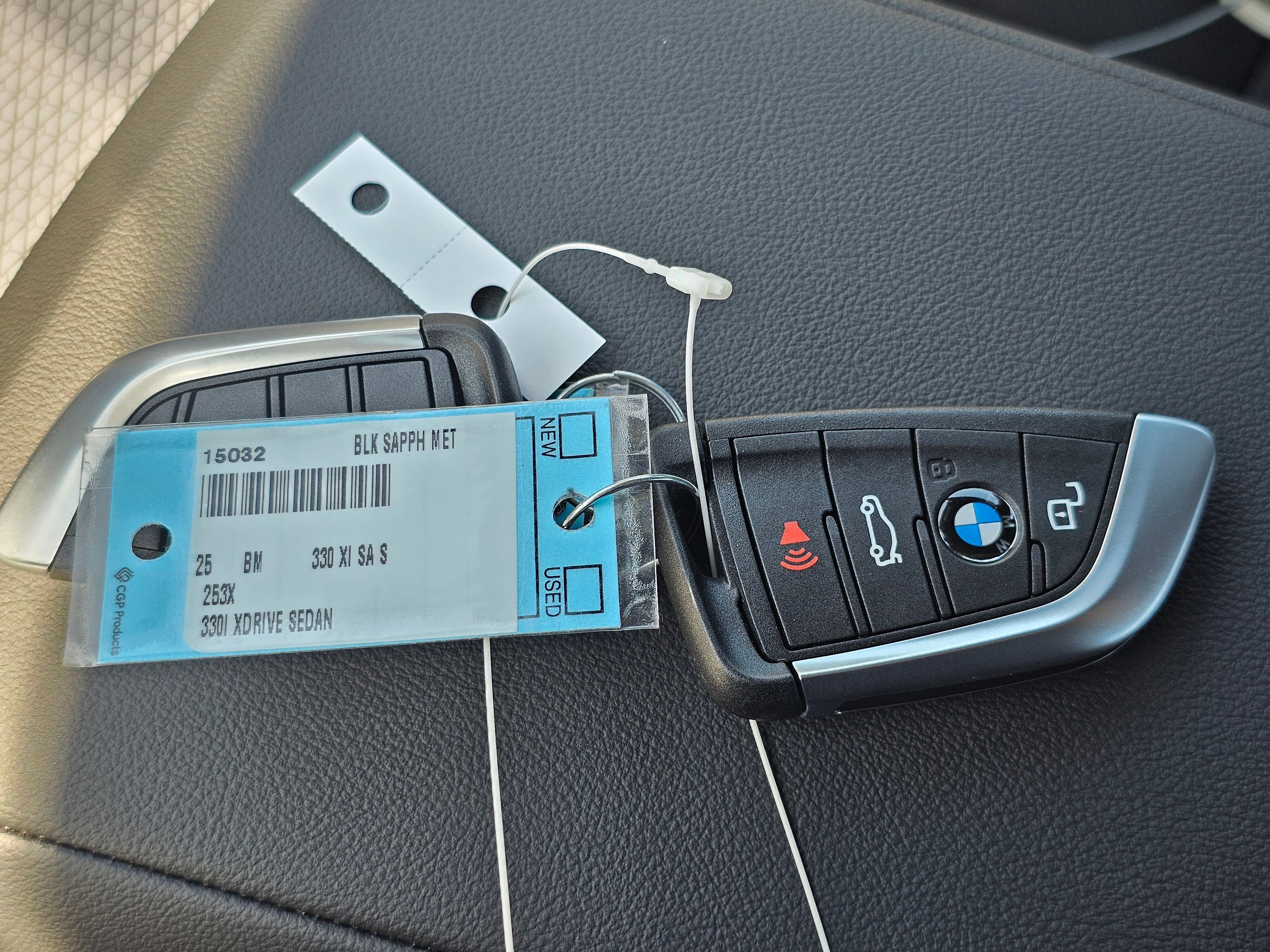 New 2025 BMW 330i xDrive Sedan w/ Premium Package image 31