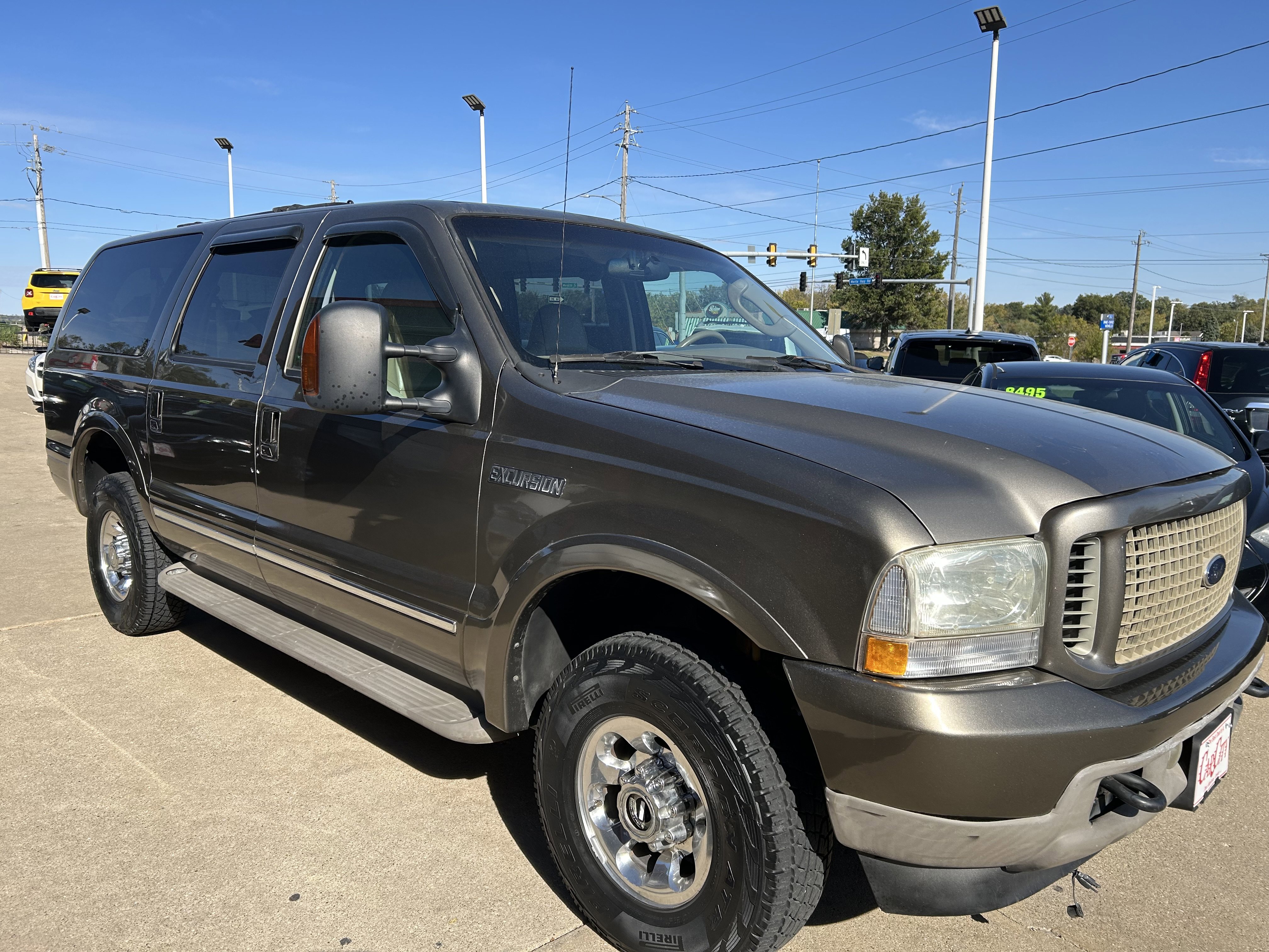 Used 2004 Ford Excursion Limited image 6