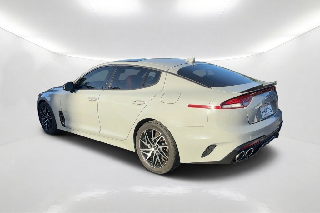 Used 2022 Kia Stinger GT-Line w/ Sun & Sound Package RWD image 8
