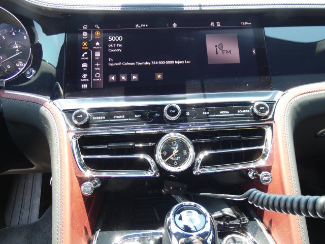 Used 2024 Bentley Flying Spur W12 image 12