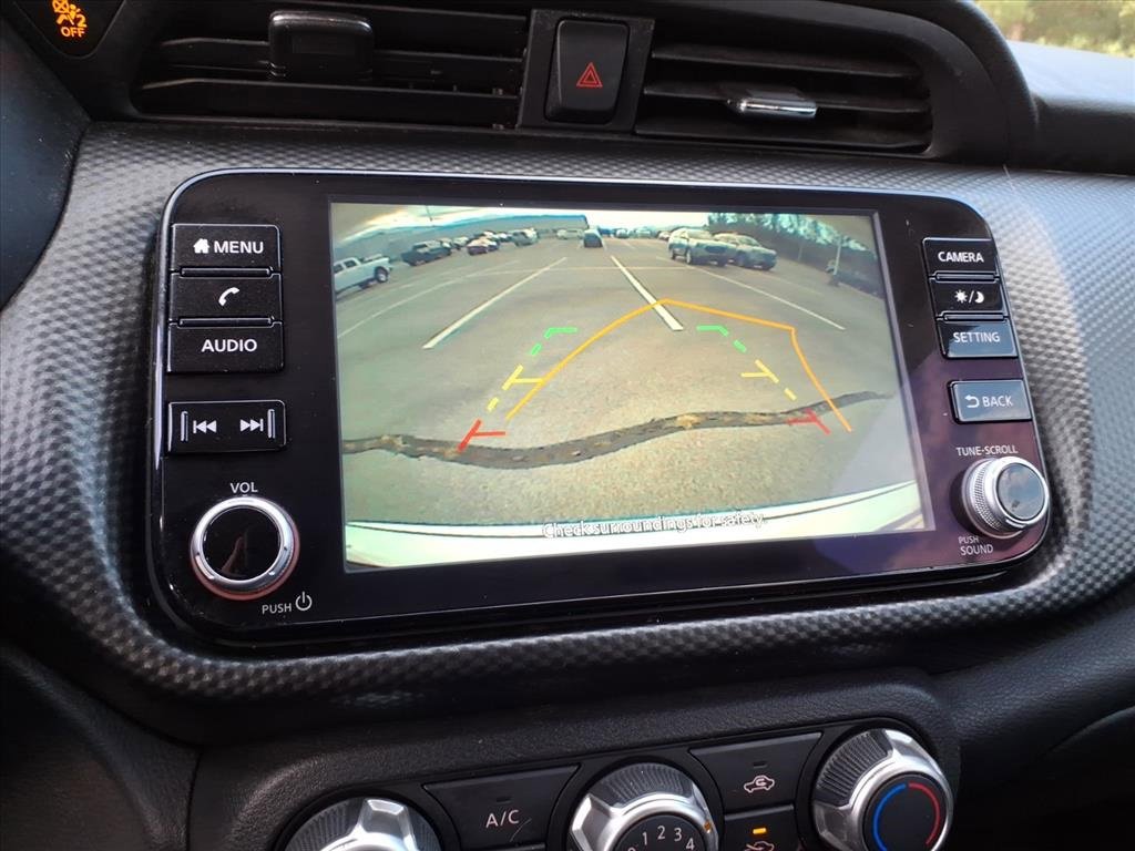 Used 2023 Nissan Kicks SV image 17