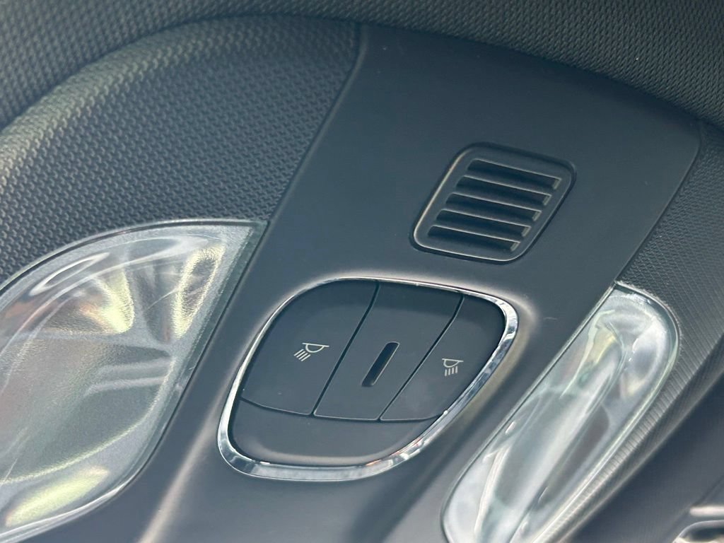 Used 2021 Jeep Compass Latitude FWD image 53