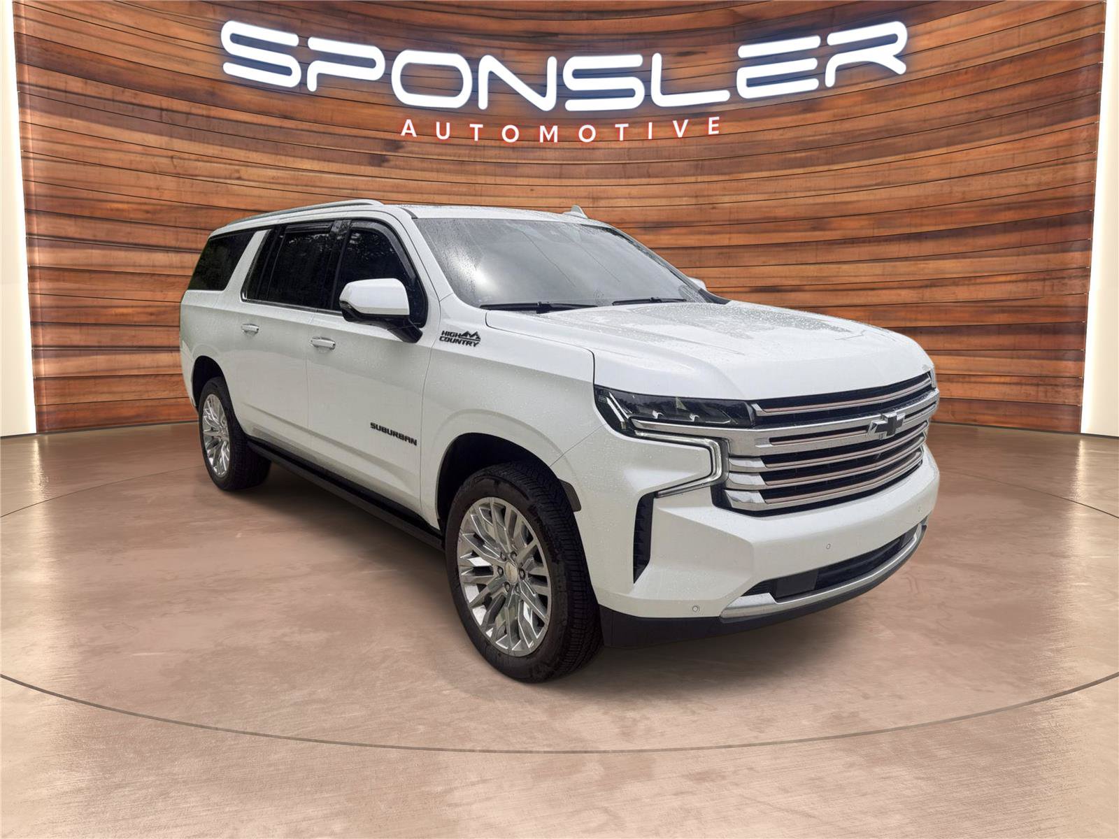 Used 2024 Chevrolet Suburban High Country w/ Premium Package AWD/4WD image 9