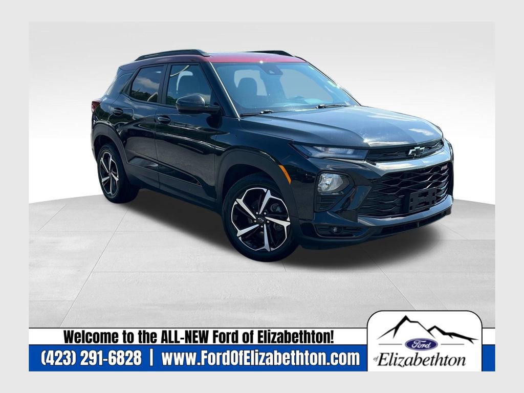 Used 2022 Chevrolet TrailBlazer RS w/ Sun and Liftgate Package image 1