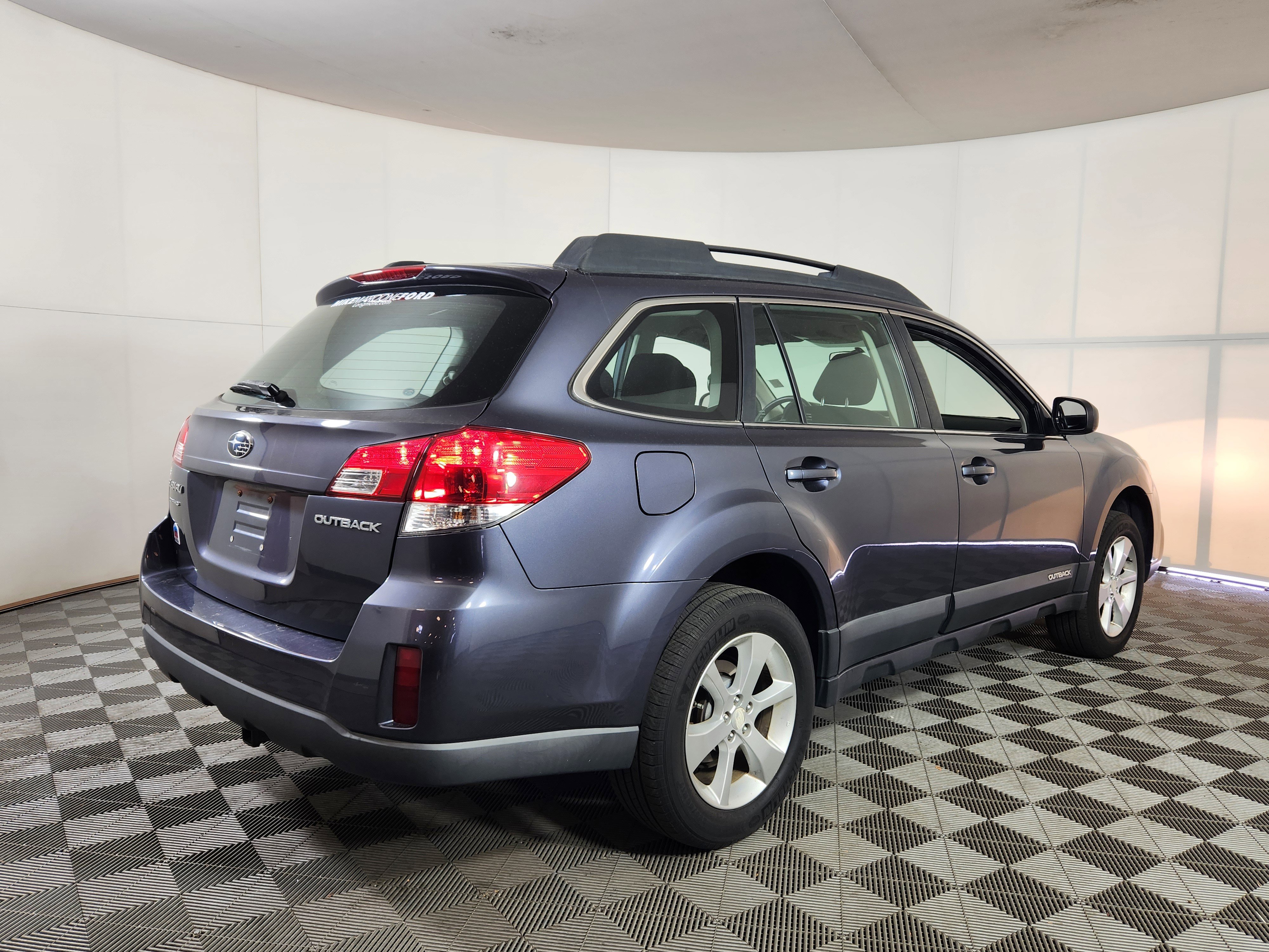 Used 2014 Subaru Outback 2.5i AWD/4WD image 7