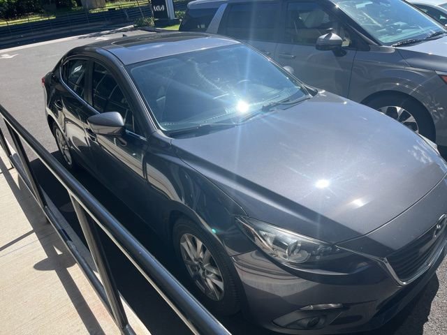 Used 2016 MAZDA MAZDA3 i Grand Touring FWD image 3