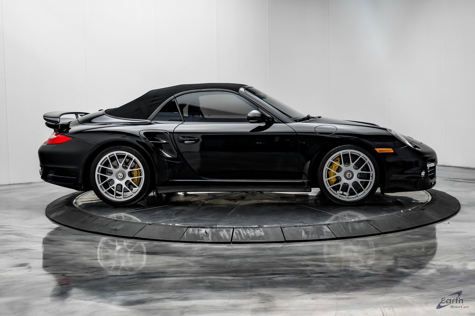 Used 2012 Porsche 911 Edition 918 Spyder image 23