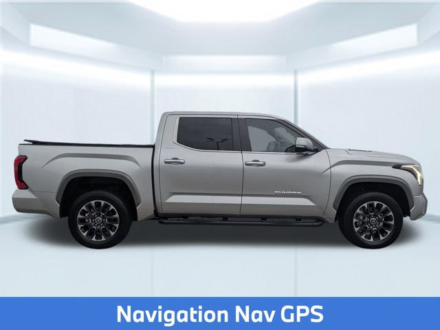 Used 2024 Toyota Tundra Limited AWD/4WD image 8