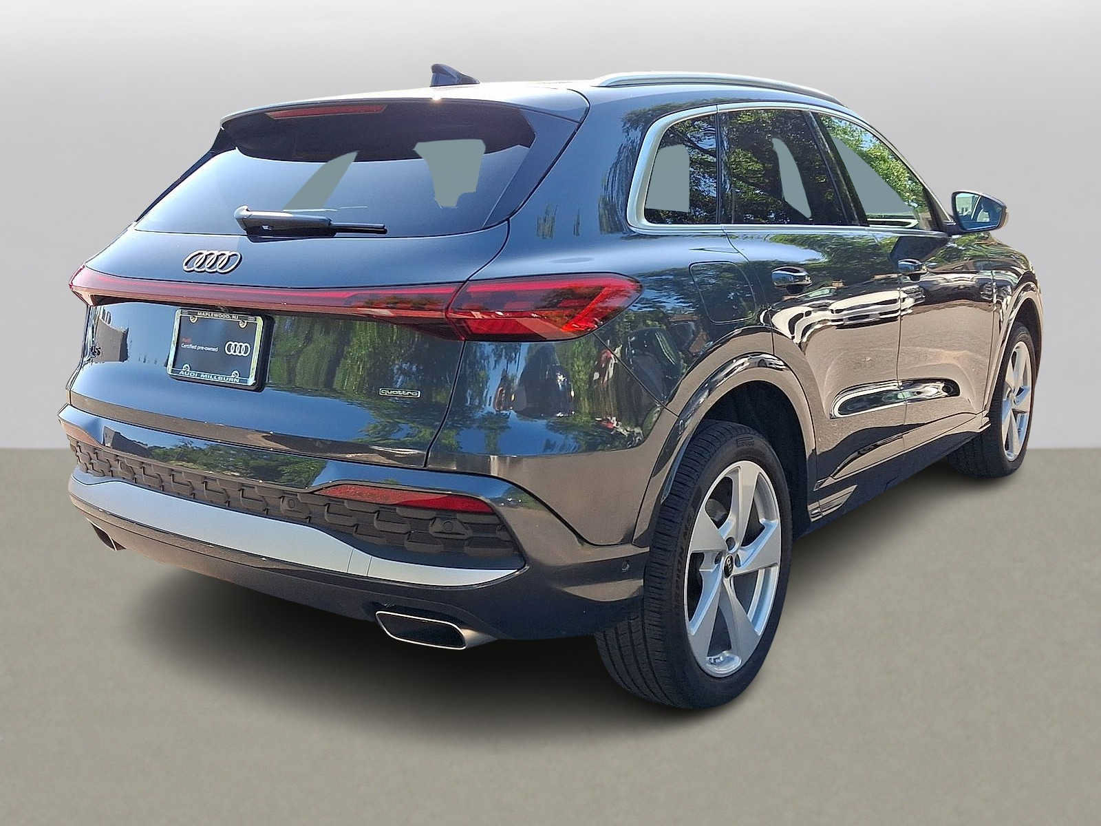 Certified 2025 Audi Q5 Premium w/ Premium Plus AWD/4WD image 31