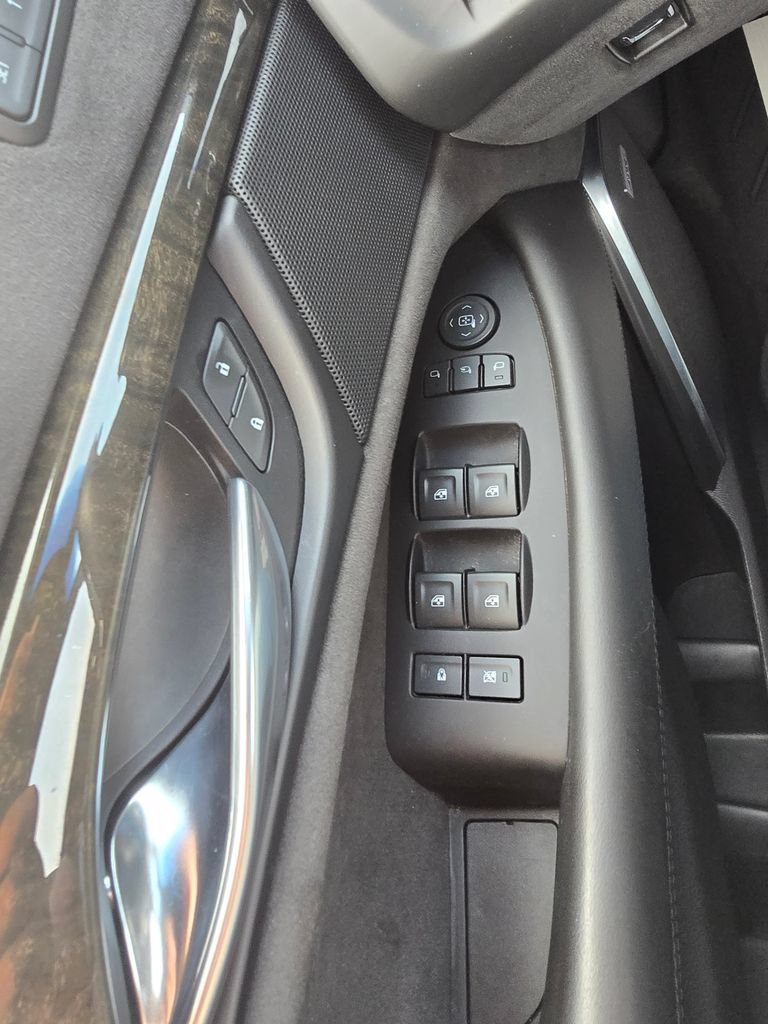 Used 2020 Cadillac Escalade Platinum AWD/4WD image 24