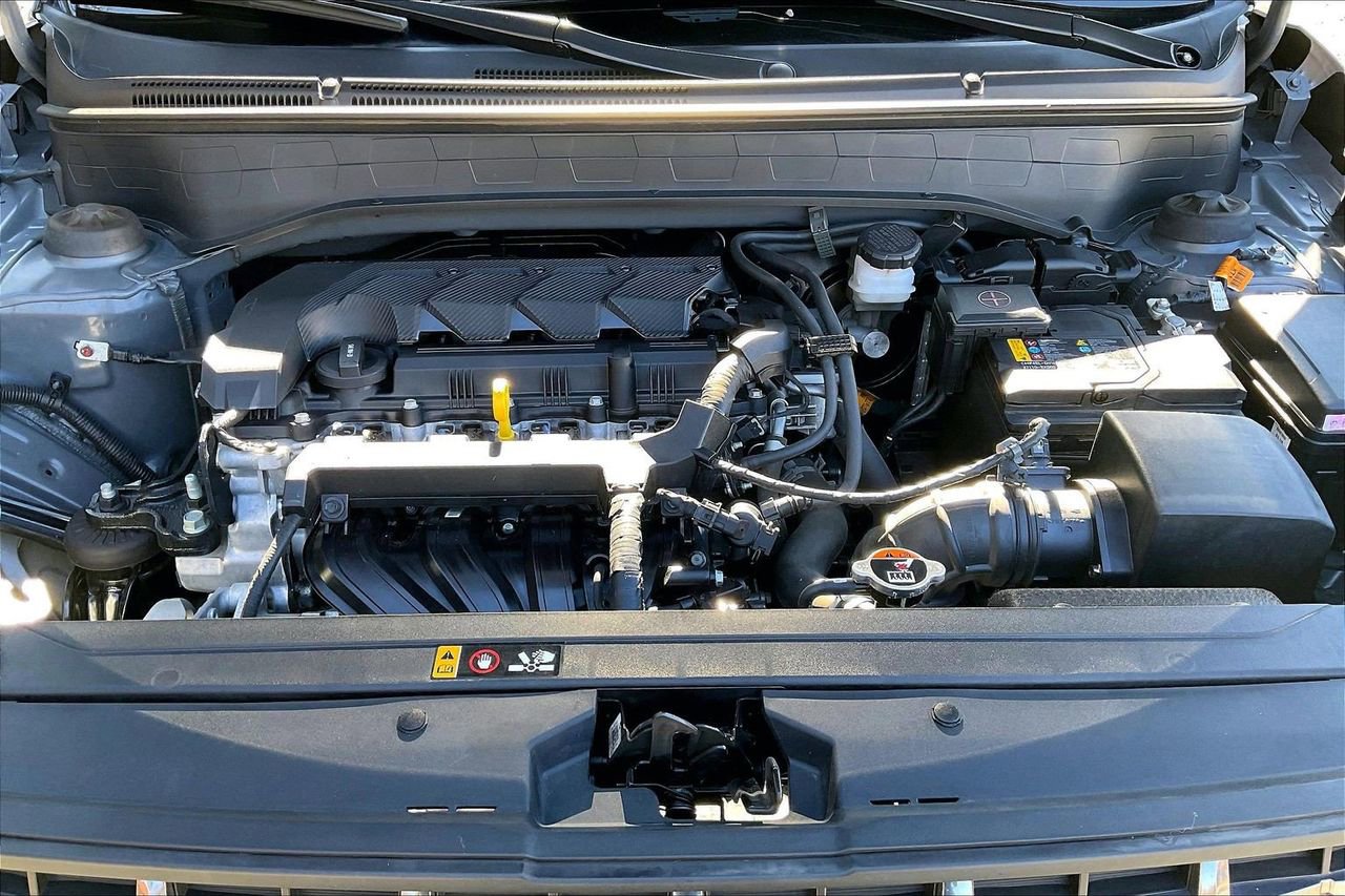 Used 2023 Hyundai Venue SEL w/ Cargo Package image 35