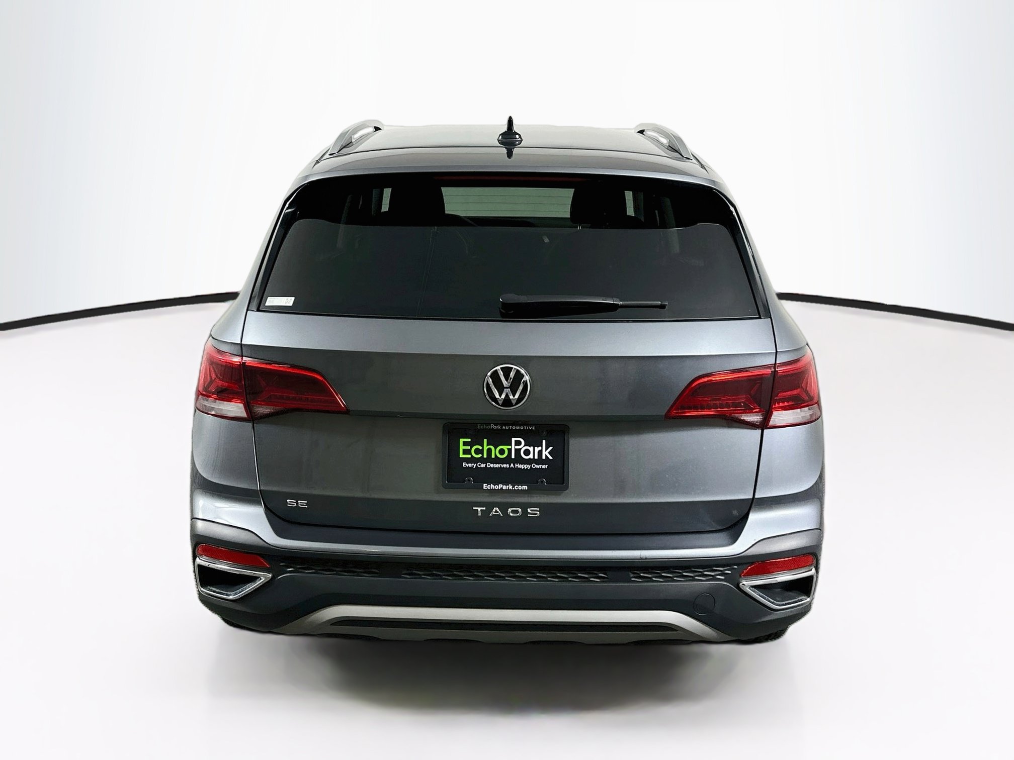 Used 2024 Volkswagen Taos SE FWD image 7