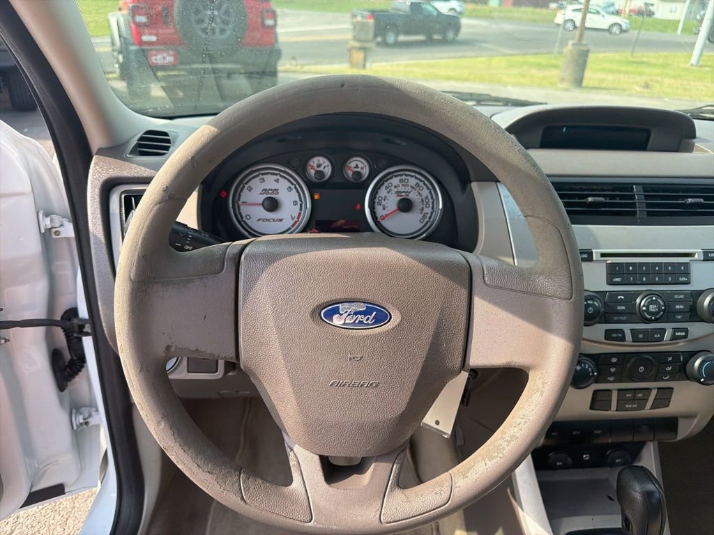 Used 2008 Ford Focus SE image 36