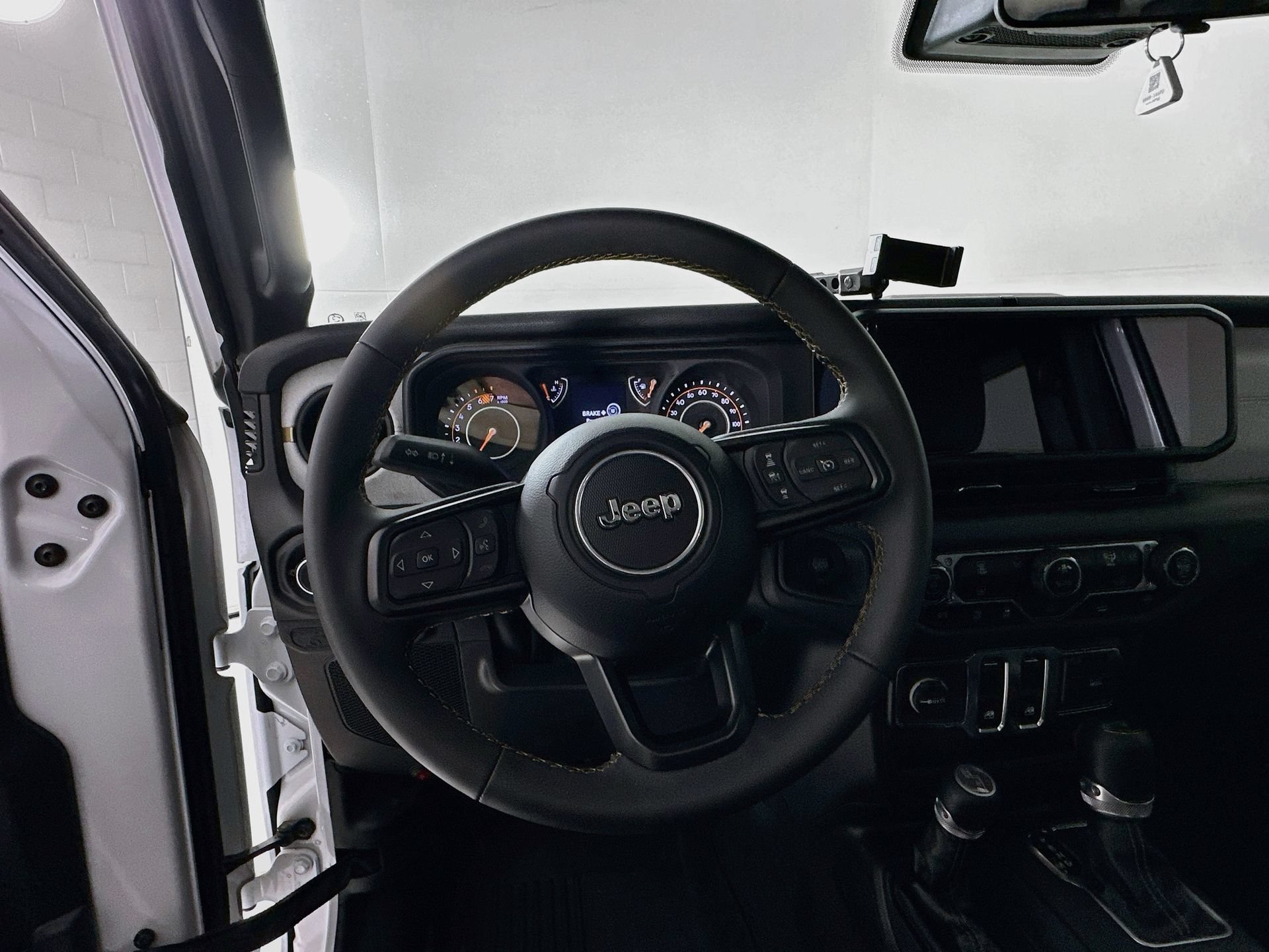 Used 2024 Jeep Wrangler Sport AWD/4WD image 12