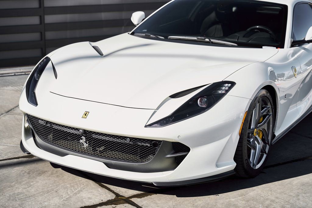 Used 2019 Ferrari 812 Superfast image 6