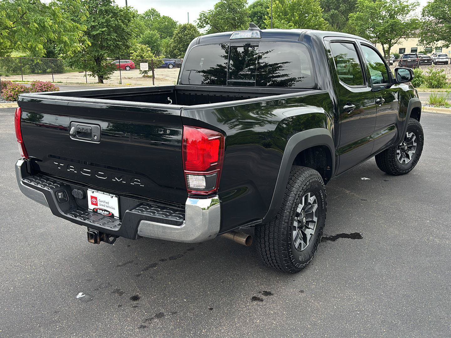 Used 2019 Toyota Tacoma TRD Off-Road AWD/4WD image 10