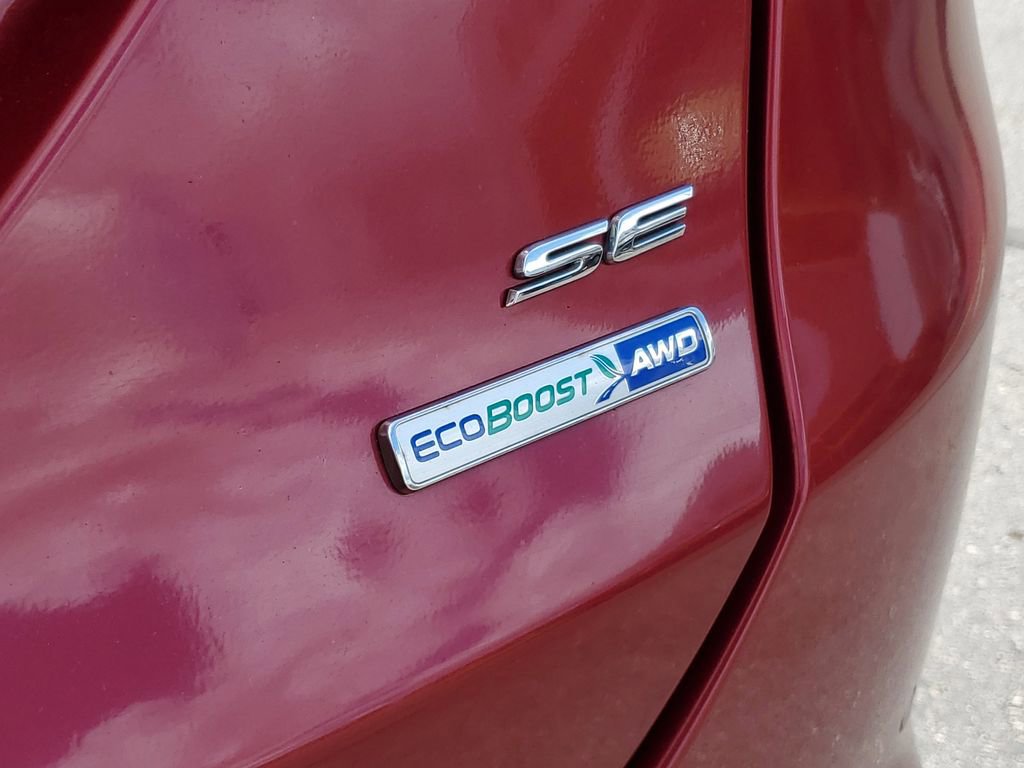 Used 2015 Ford Fusion SE w/ Equipment Group 201A AWD/4WD image 32