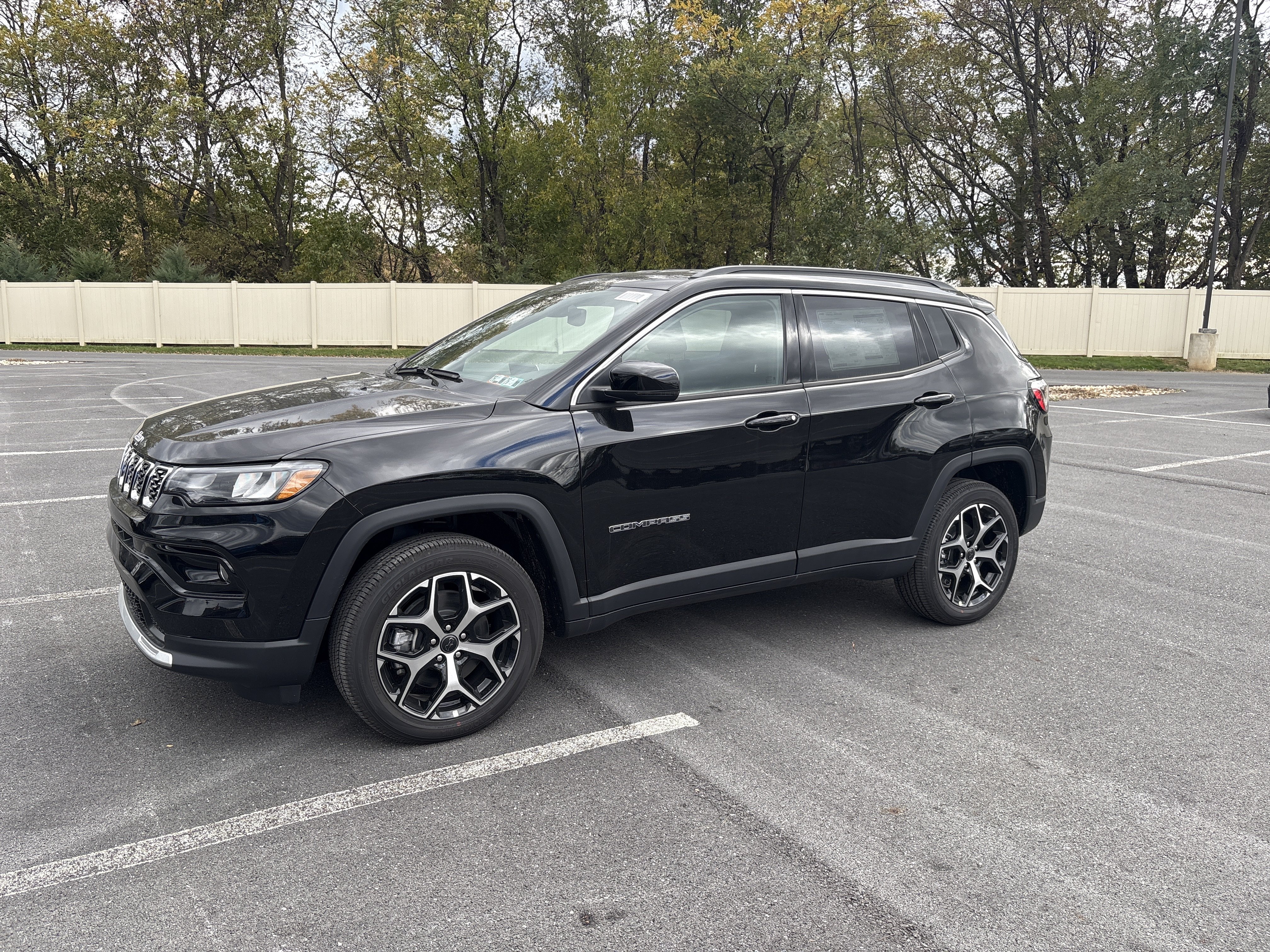 New 2026 Jeep Compass Limited AWD/4WD image 3