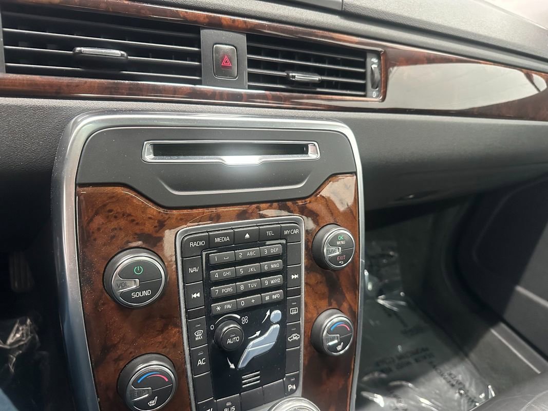 Used 2013 Volvo S80 T6 image 19