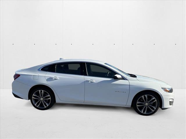 Used 2022 Chevrolet Malibu LT image 4