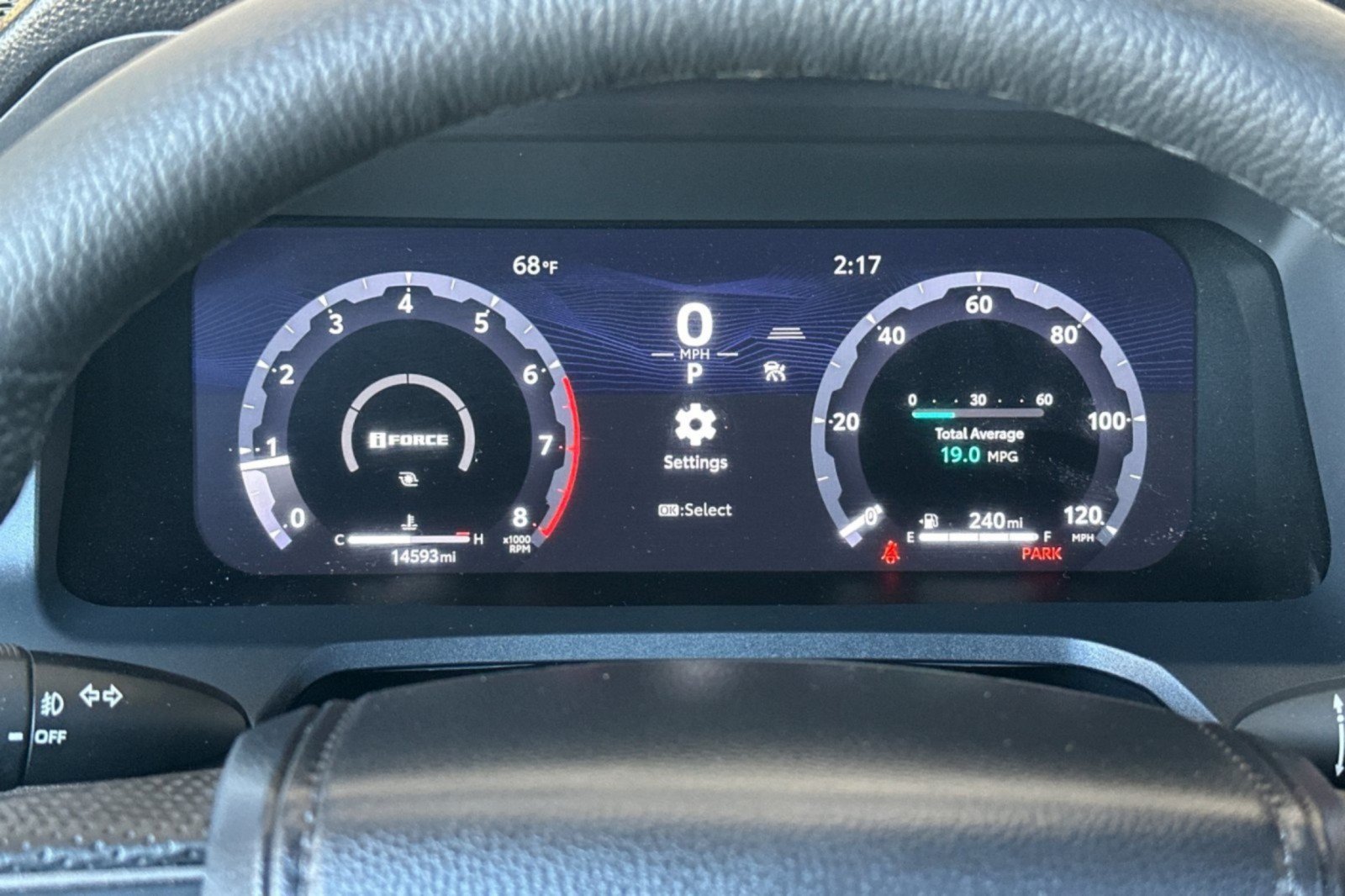 Certified 2025 Toyota Tacoma TRD Off-Road w/ TRD Off Road Premium Package AWD/4WD image 22