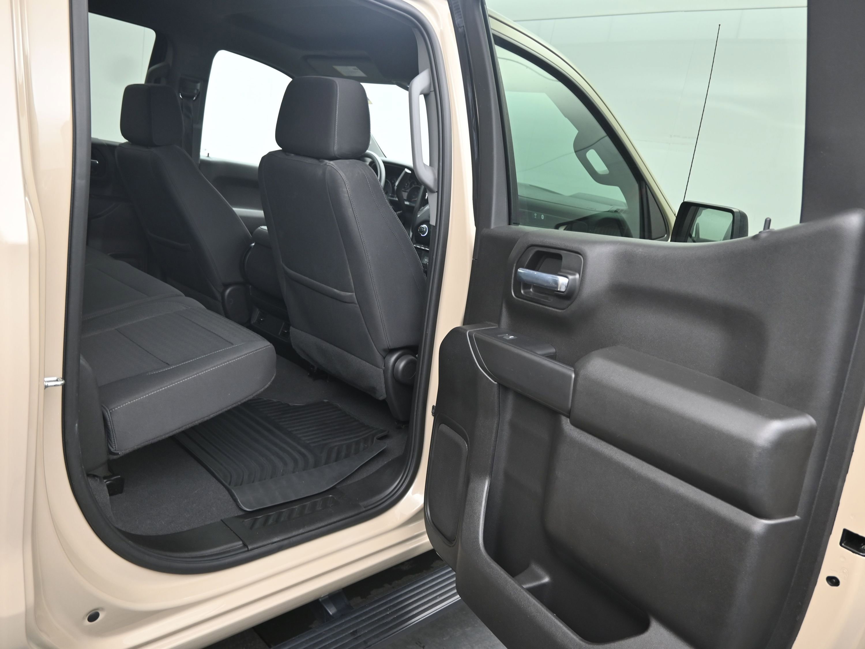 Certified 2022 Chevrolet Silverado 1500 Custom Trail Boss image 12