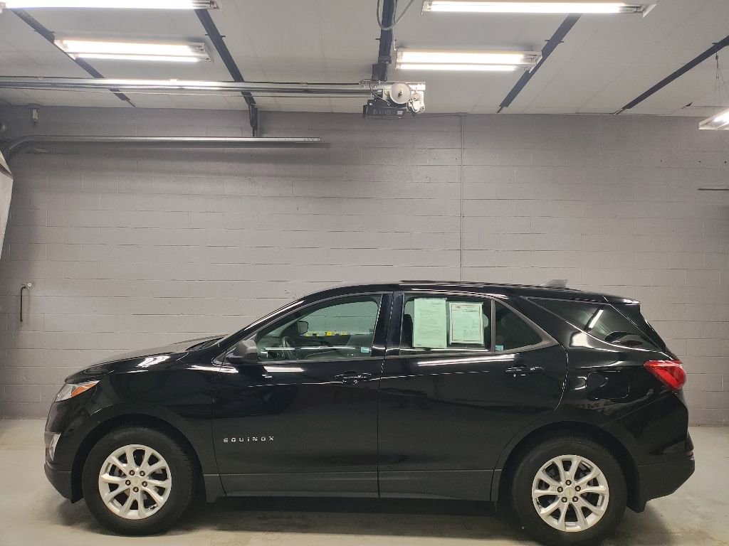 Used 2018 Chevrolet Equinox LS FWD image 17