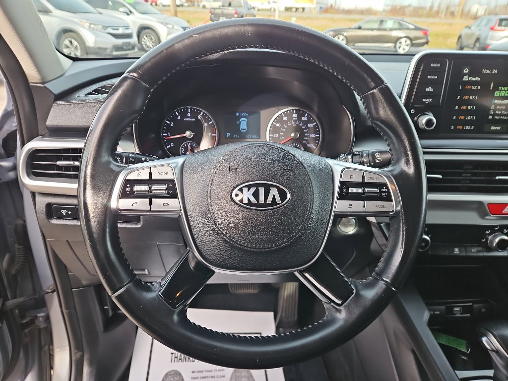 Used 2020 Kia Telluride LX image 10