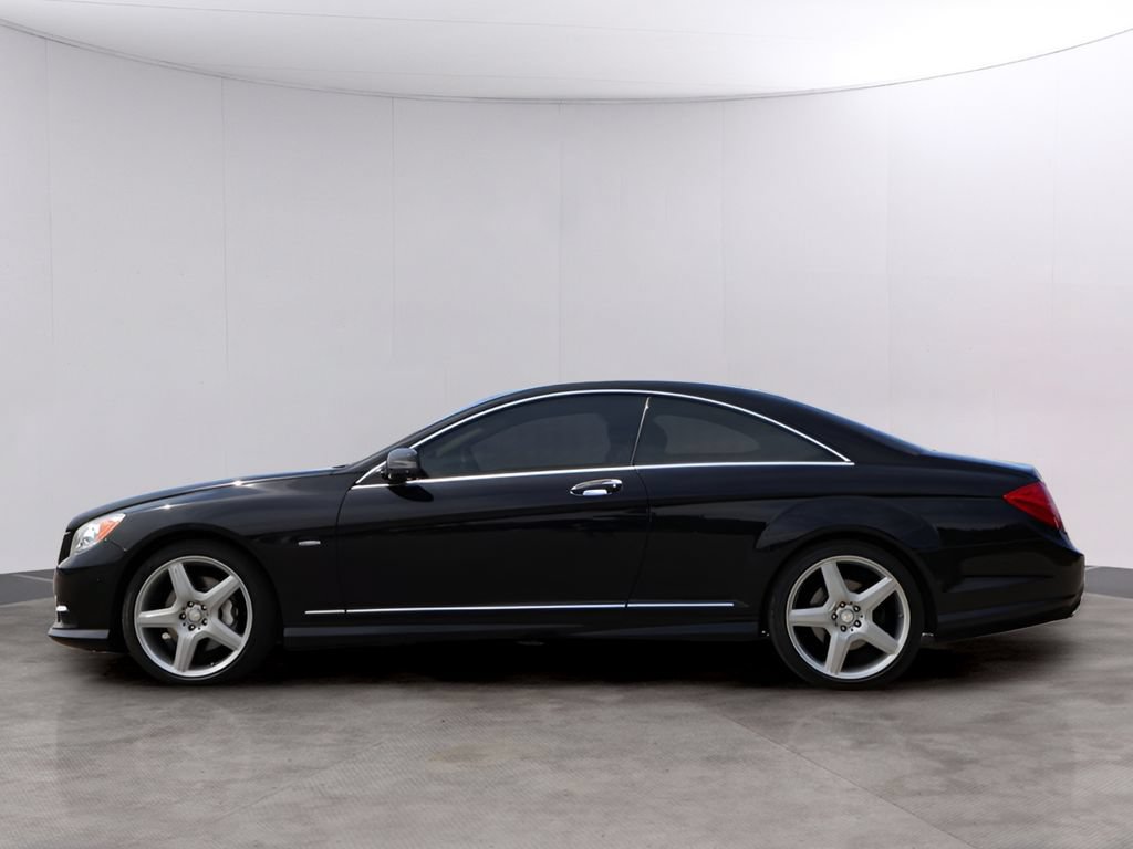 Used 2011 Mercedes-Benz CL 550 4MATIC image 4