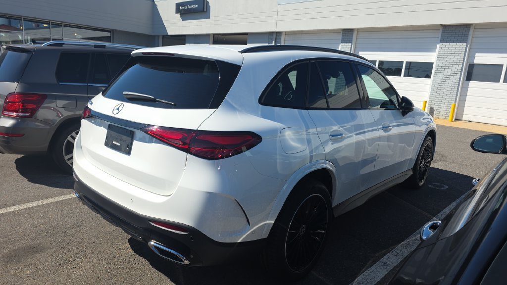 Certified 2026 Mercedes-Benz GLC 300 image 6