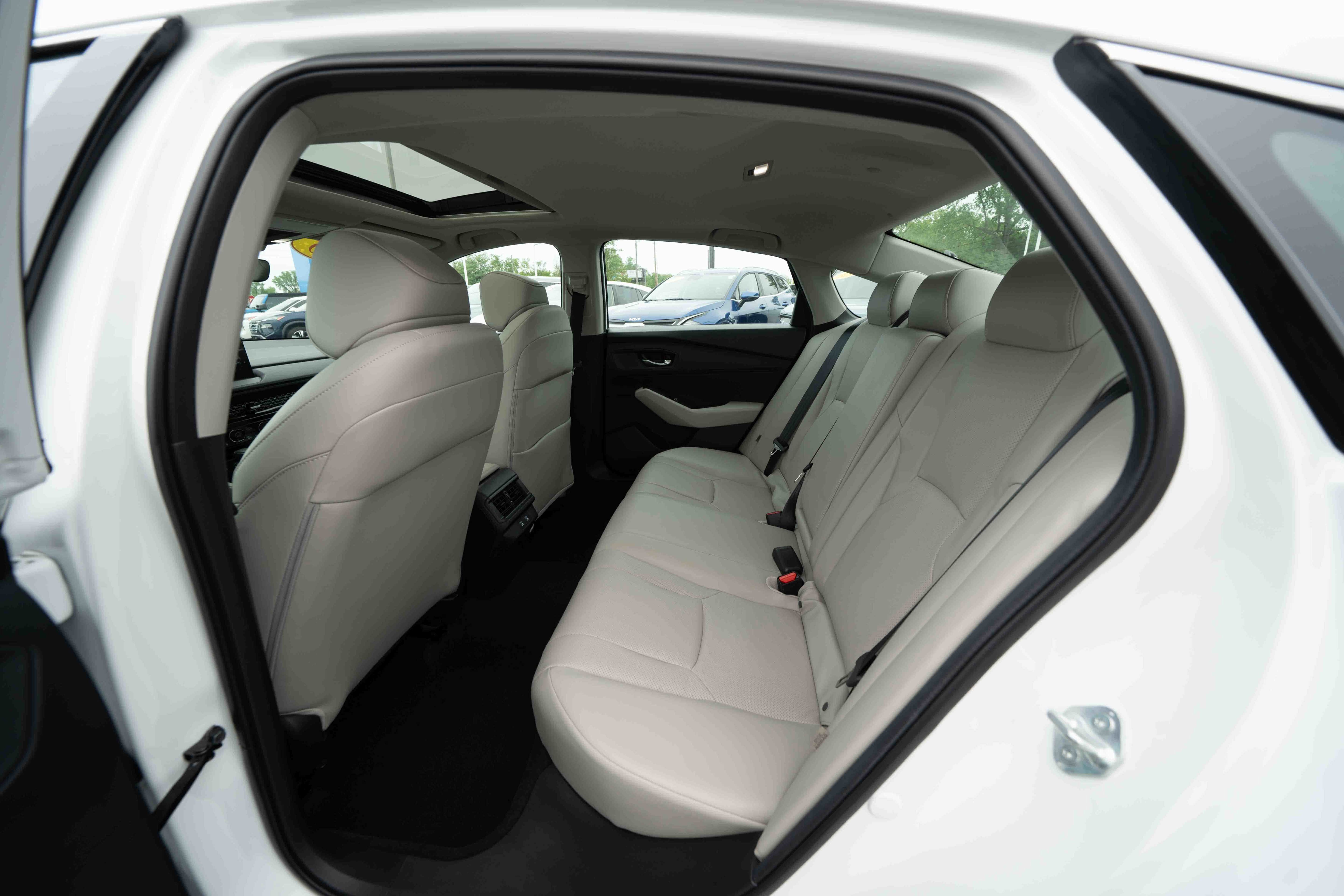 Certified 2025 Honda Accord EX-L image 23