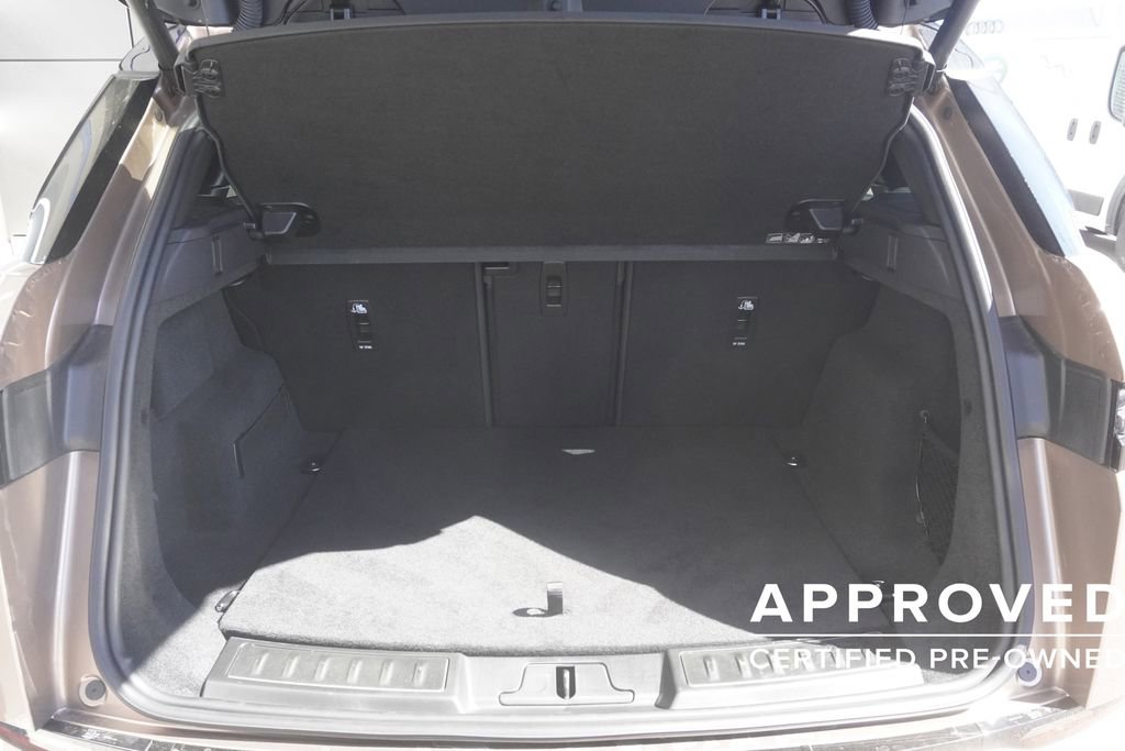 Used 2026 Land Rover Range Rover Evoque Dynamic SE AWD/4WD image 31