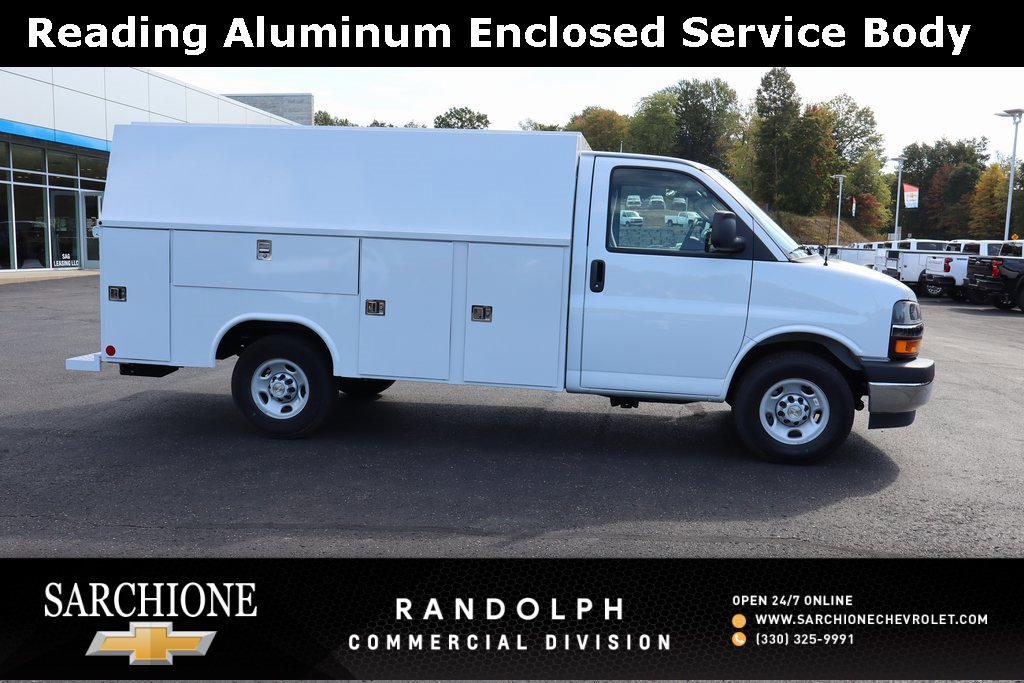 New 2025 Chevrolet Express 3500 w/ Power Convenience Package