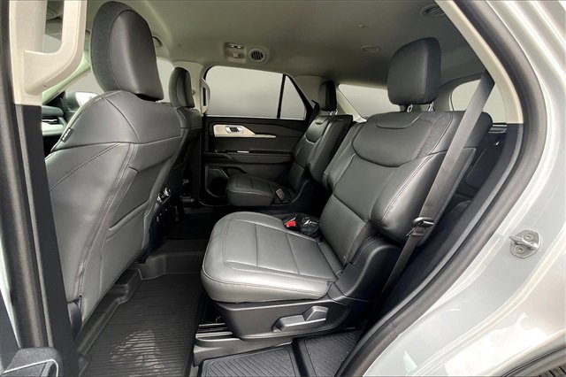 New 2025 Ford Explorer Active w/ Active Comfort Package image 10