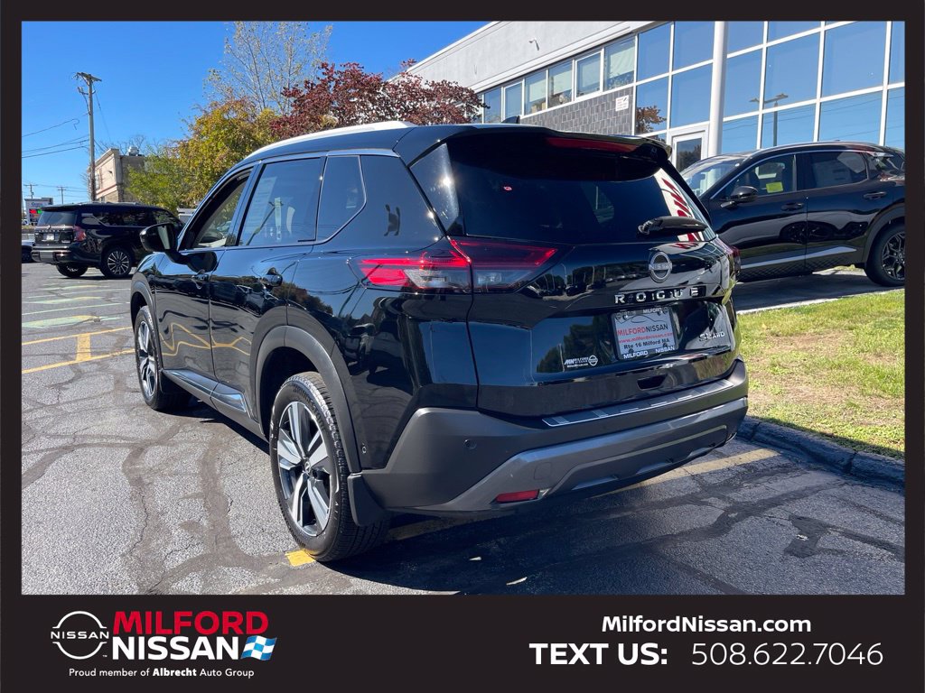 Certified 2023 Nissan Rogue SL w/ SL Premium Package AWD/4WD image 3