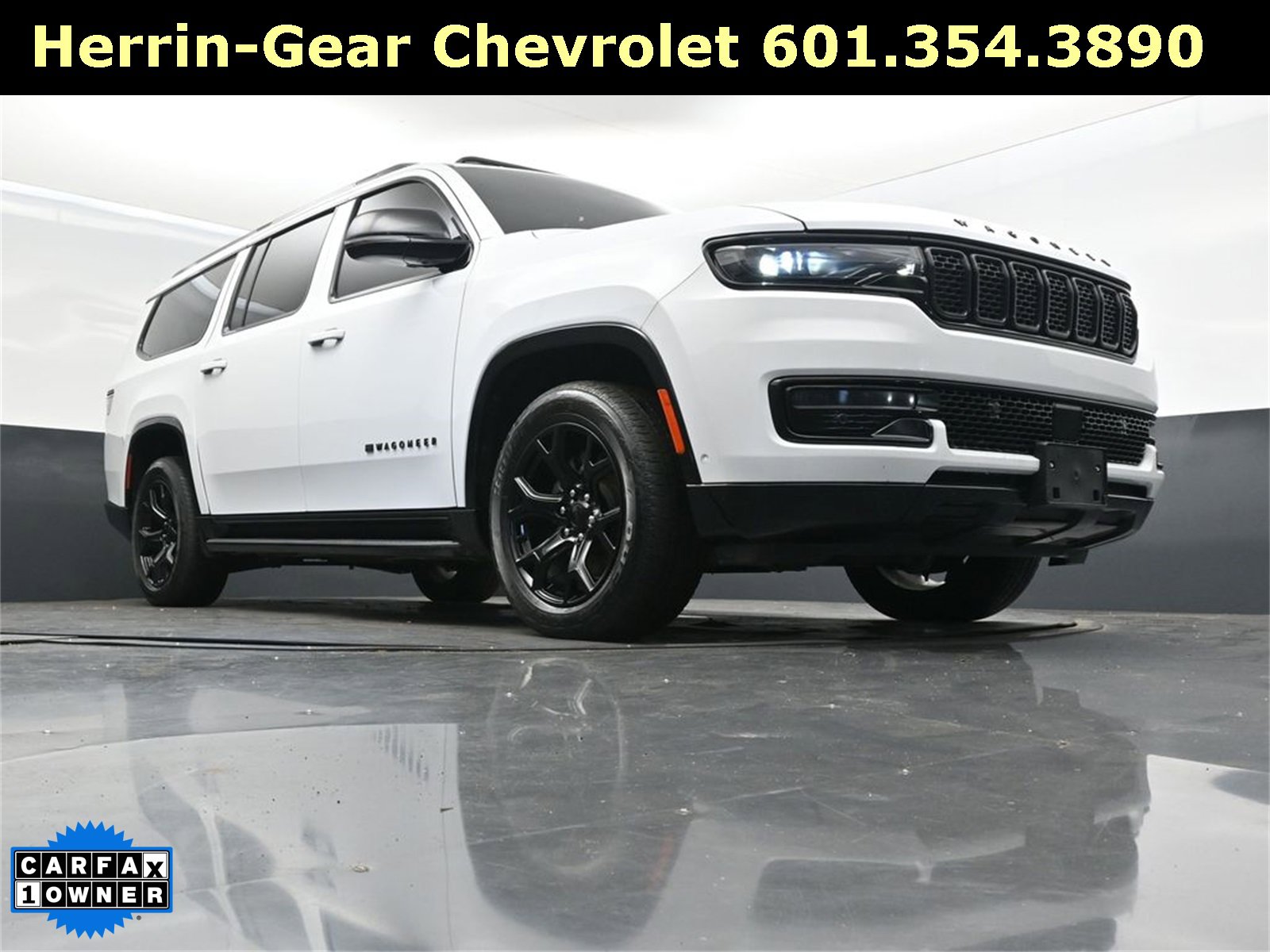 Used 2024 Jeep Wagoneer L Series II image 46