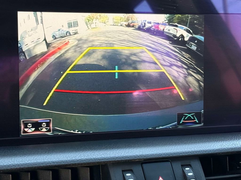 Used 2019 Lexus ES 350 350 Luxury w/ Accessory Package image 7