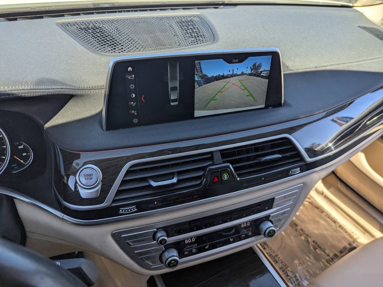 Used 2018 BMW 740e xDrive w/ Driver Assistance Package AWD/4WD image 23